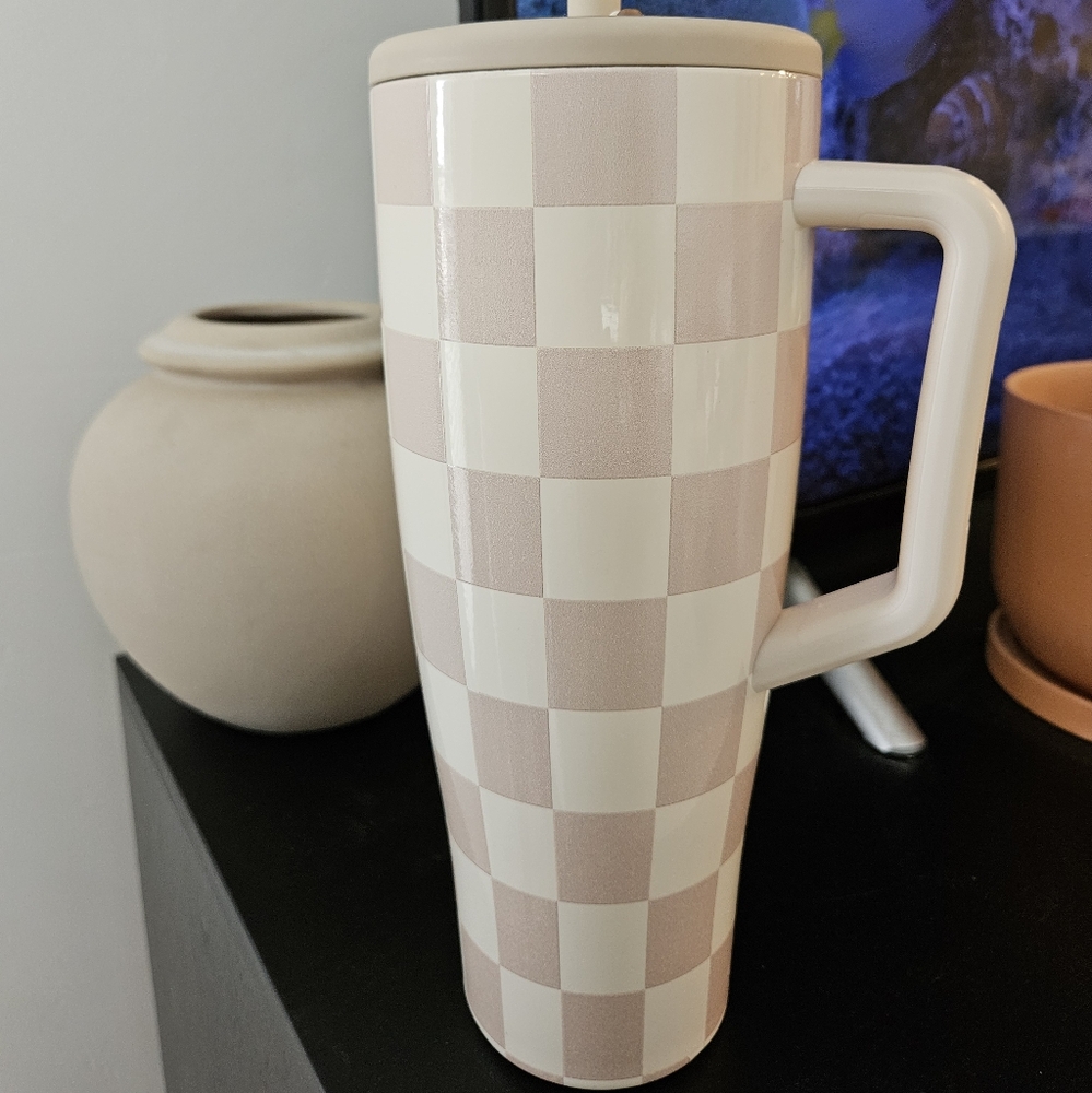 40oz Brumate Era tan check